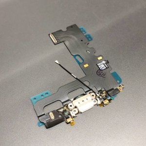 iPhone7 ライトニング交換