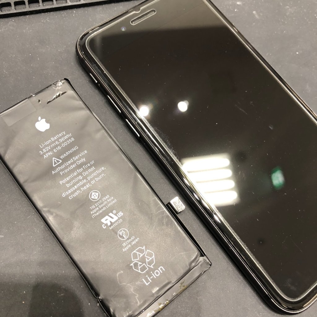 iPhone8 バッテリー交換