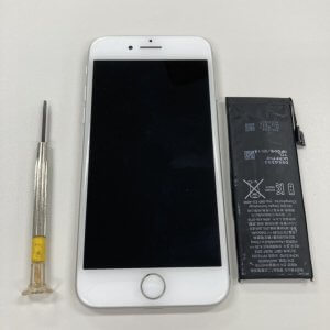 iPhoneSE2　バッテリー交換修理