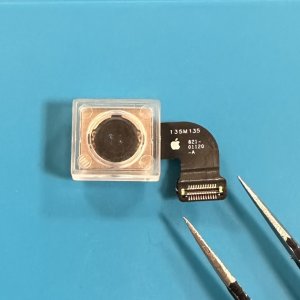 iPhoneSE2 アウトカメラ交換