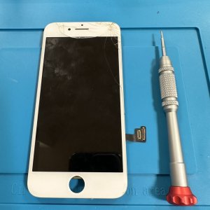 iPhone8　パネル交換