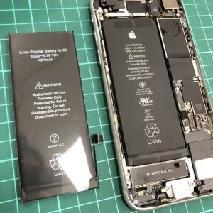 iPhone8 バッテリー交換
