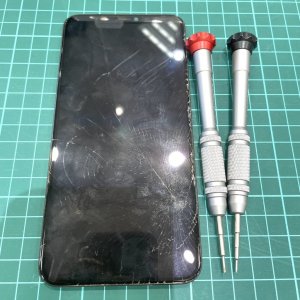 iPhone11Pro フロントパネル交換