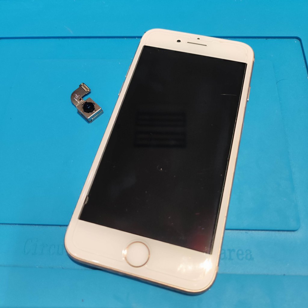 iPhone8(アイフォン8) アウトカメラ交換