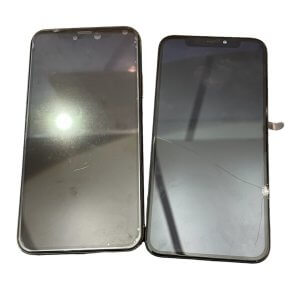 iPhone11　フロントパネル交換