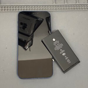 iPhone12 バッテリー交換