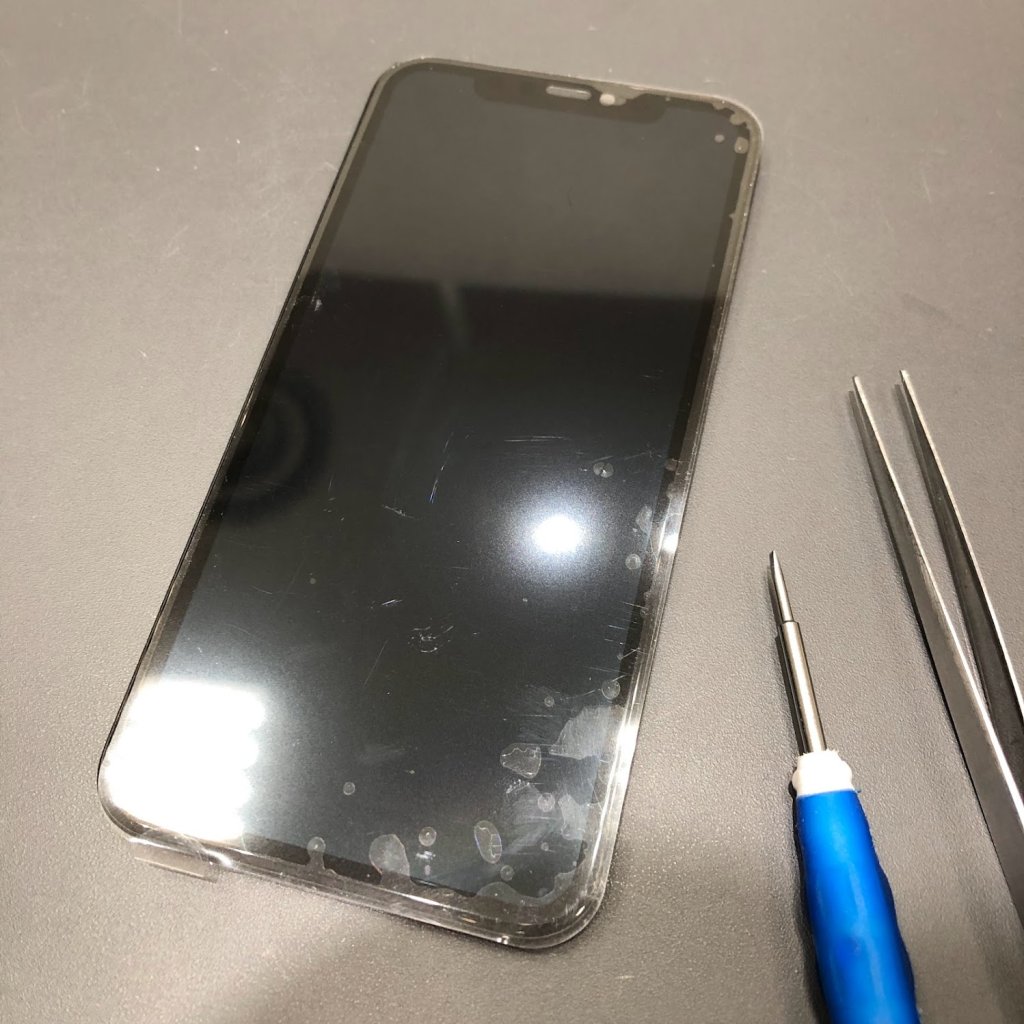 iPhone11フロントパネル交換