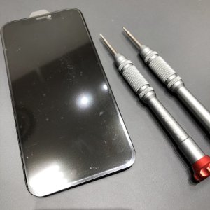 iPhone11Pro フロントパネル交換