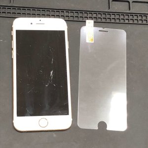 iPhone6S 強化ガラス貼り付け 永久保証