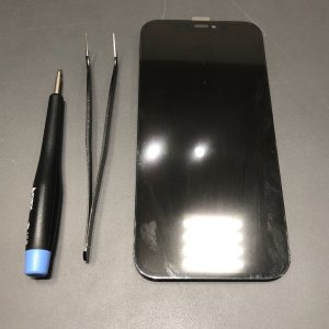 iPhone12 フロントパネル交換