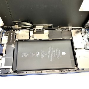 iPhone12　バッテリー交換