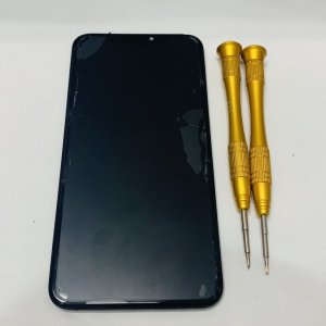 iPhone12 液晶交換