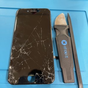 iPhoneSE2 パネル交換