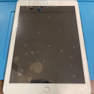 iPad6 パネル交換