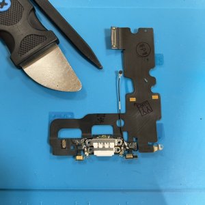 iPhone7Plus ライトニング交換