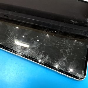 iPad Pro11 第1世代 フロントパネル交換