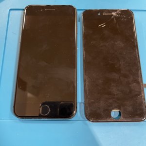 iPhoneSE2 パネル交換