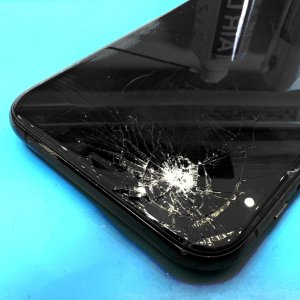 iPhone 11 Pro フロントパネル交換