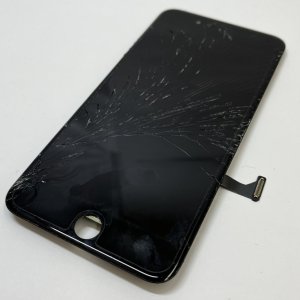 iPhone8Plus フロントパネル交換