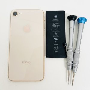 iPhone8 バッテリー交換修理