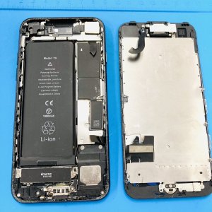 iPhone7 液晶交換修理