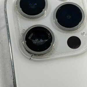 iPhone12ProMax アウトカメラ修理