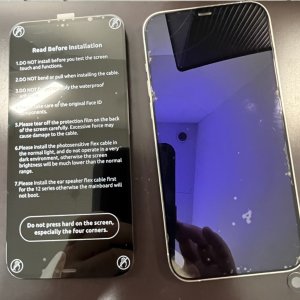 iPhone12ProMax フロントパネル交換