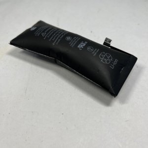 iPhone5-SE バッテリー交換