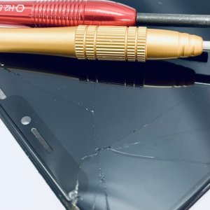 iPhoneXS フロントパネル交換