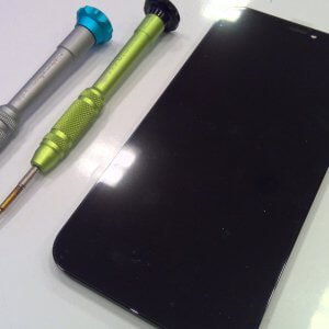 iPhone12液晶交換