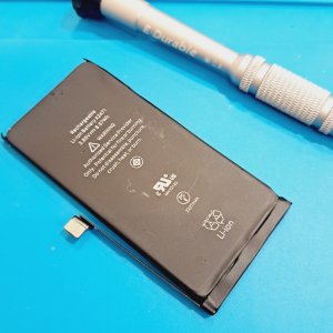 iPhone12mini バッテリー交換