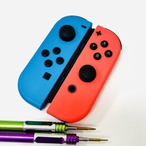 任天堂Switch ジョイコン修理
