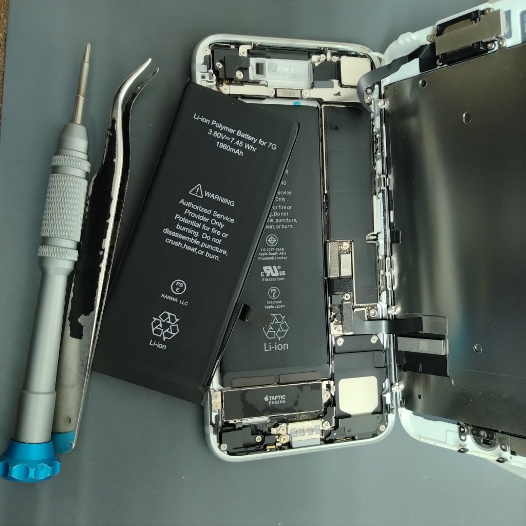 iPhone7 バッテリー交換
