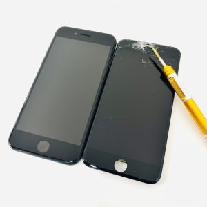 iPhone7 フロントパネル交換修理