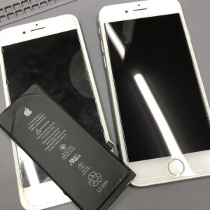 iPhone8 バッテリー 液晶セット交換