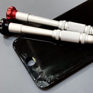 iPhoneSE2 パネル交換