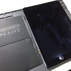 iPad第7世代　バッテリー交換