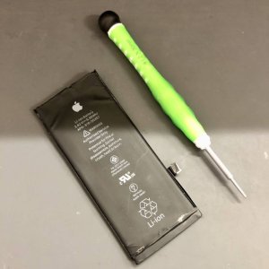 iPhone8 バッテリー交換