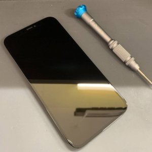 iPhone12 液晶交換