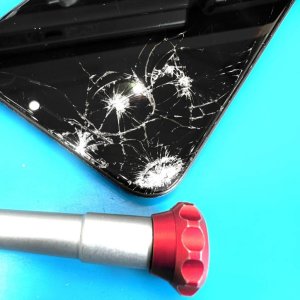 iPhone 11 フロントパネル交換