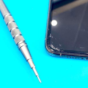 iPhoneXR フロントパネル交換