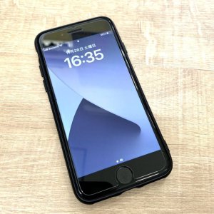 iPhone8 強化ガラスフィルム貼付け 永久保証