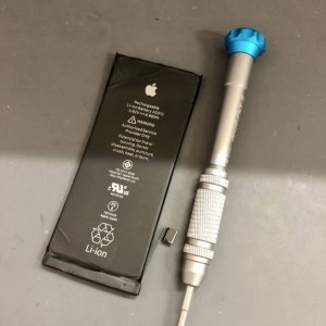iPhoneSE2 バッテリー交換