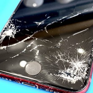 iPhoneSE2 フロントパネル交換