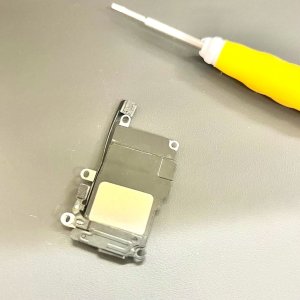iPhone8 ラウンドスピーカー交換