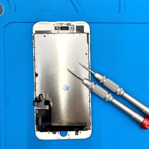 iPhone7Puls　液晶交換修理