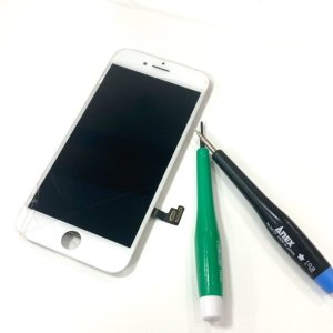 iPhone8　液晶交換修理