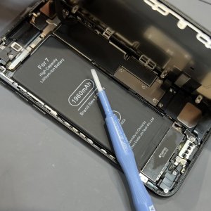 iPhone7 バッテリー交換