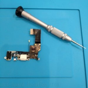 iPhoneSE ライトニング交換