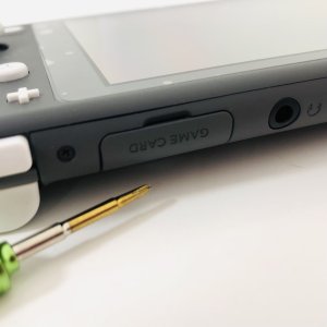 任天堂Switch Lite ゲームカードスロット交換修理
